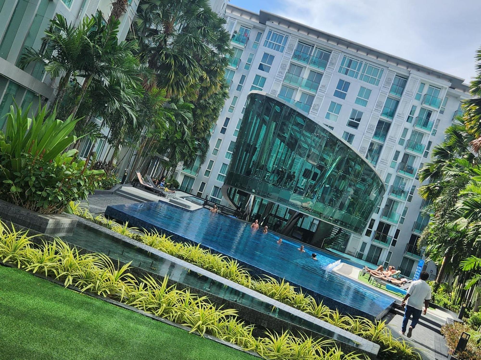City Center Residentes Ccr Pattaya Y Dış mekan fotoğraf